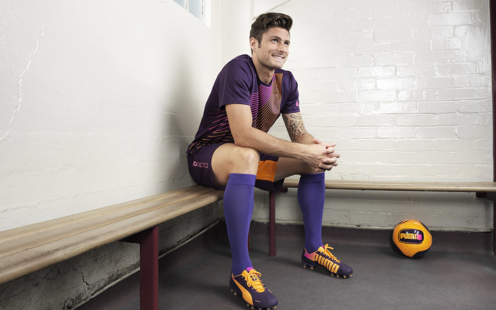 世界杯极限战:攻防战术中的经典瞬间,超级世界杯